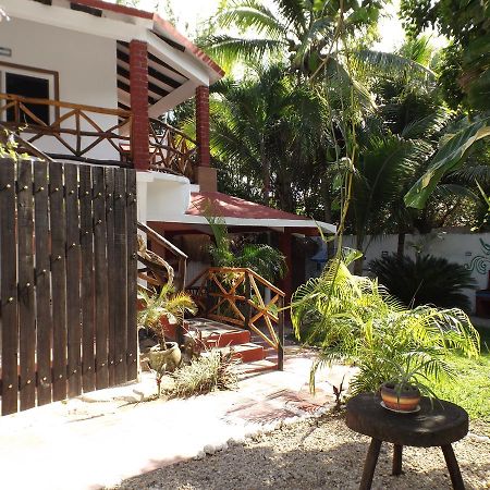 Nido Del Quetzal Hotel Bacalar Buitenkant foto