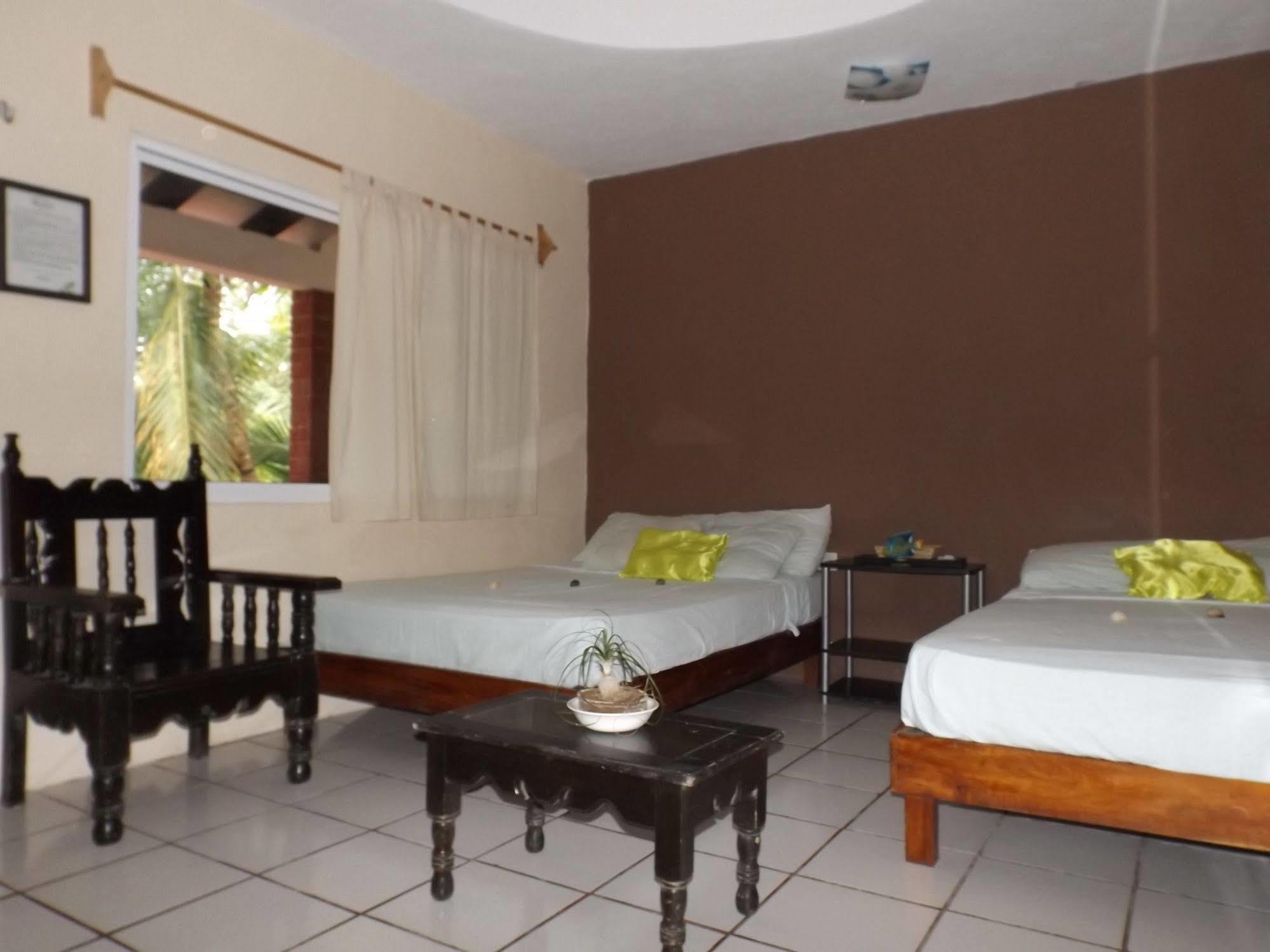 Nido Del Quetzal Hotel Bacalar Buitenkant foto