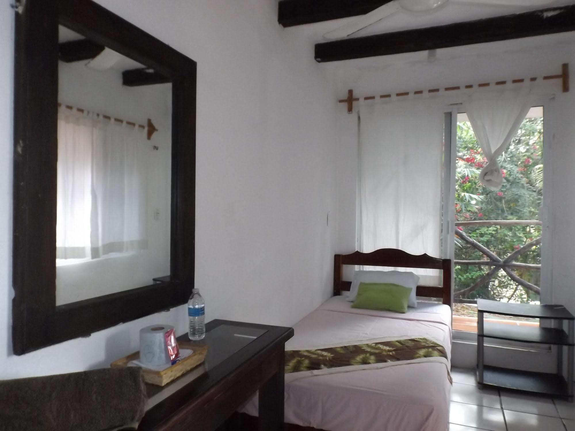 Nido Del Quetzal Hotel Bacalar Buitenkant foto